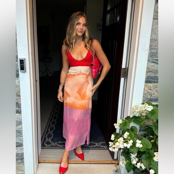 Stella McCartney Dresses & Skirts - STELLA MCCARTNEY
Sequin-embellished printed silk crepe de chine midi dress